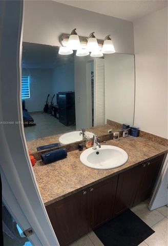 9206 SW 147th Court, Miami, FL 33196