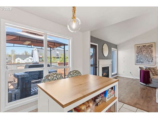 8012 Ne 100TH Cir, Vancouver, WA 98662