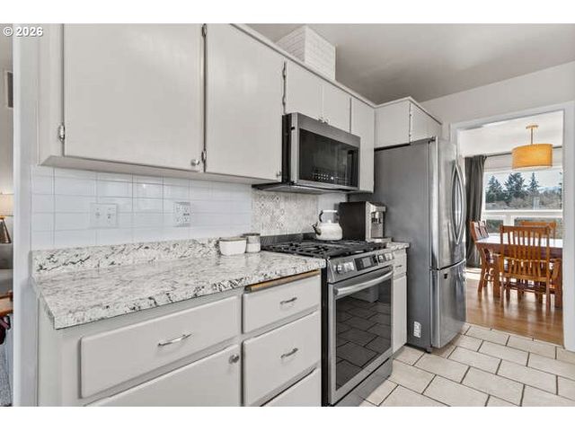 8012 Ne 100TH Cir, Vancouver, WA 98662