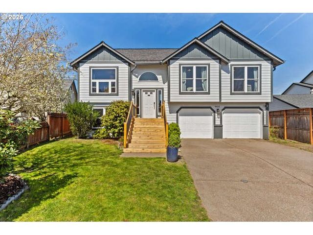 8012 Ne 100TH Cir, Vancouver, WA 98662