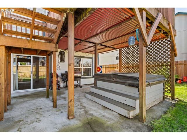 8012 Ne 100TH Cir, Vancouver, WA 98662