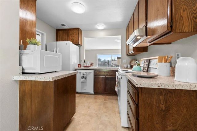 4679 Maxwell Court, Riverside, CA 92501