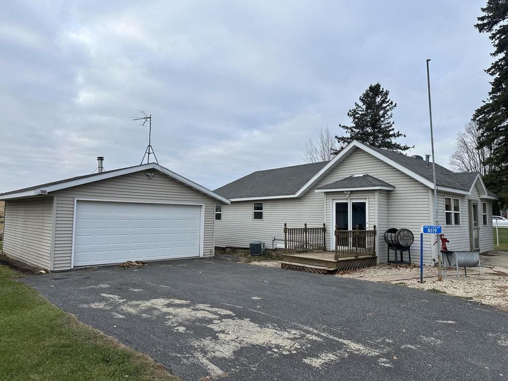 N119 West STREET, Waterloo, WI 53594