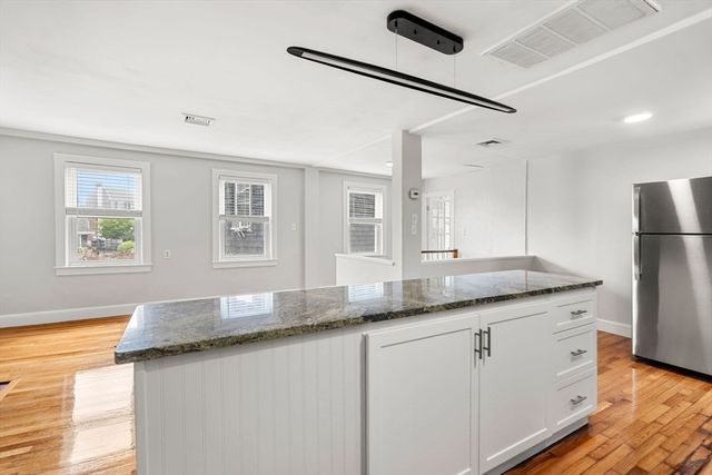 6 Blaney Street 2, Swampscott, MA 01907