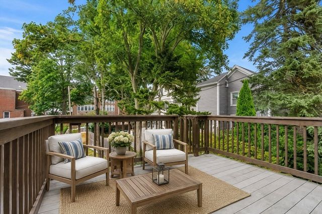 6 Blaney Street 2, Swampscott, MA 01907