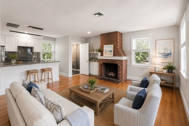 6 Blaney Street 2, Swampscott, MA 01907