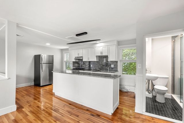 6 Blaney Street 2, Swampscott, MA 01907