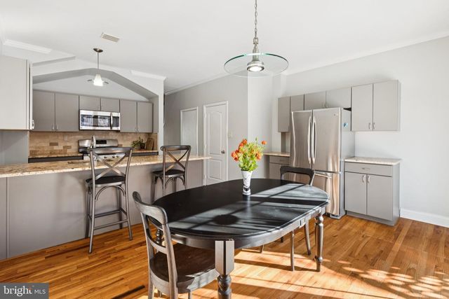 2828 OGDEN ST, Philadelphia, PA 19130