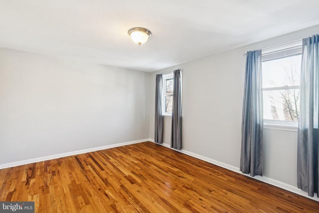 2828 OGDEN ST, Philadelphia, PA 19130