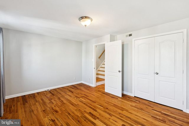 2828 OGDEN ST, Philadelphia, PA 19130