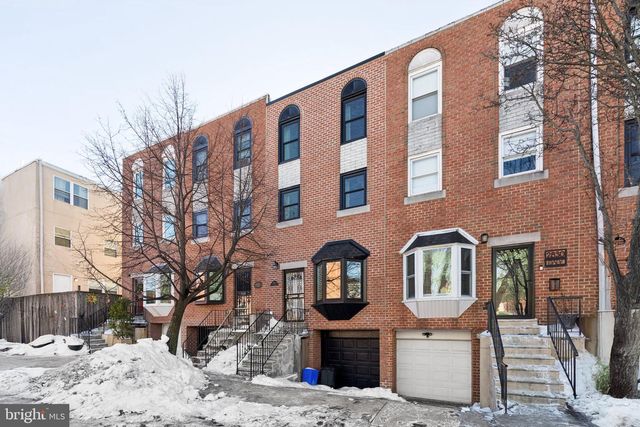 2828 OGDEN ST, Philadelphia, PA 19130