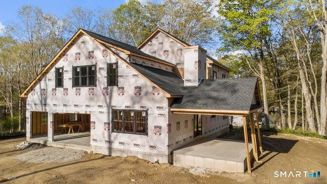 268 Newton Road, Woodbridge, CT 06525
