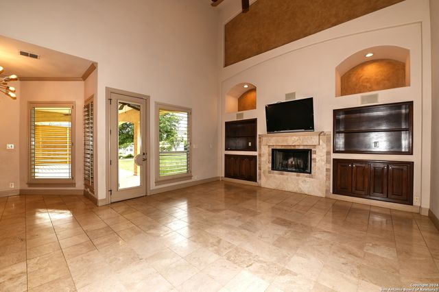 30 STONE HILL CT, San Antonio, TX 78258