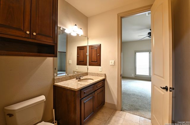 30 STONE HILL CT, San Antonio, TX 78258