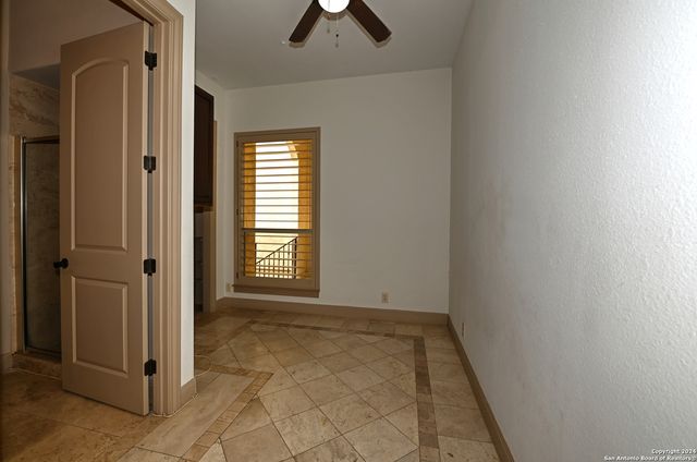 30 STONE HILL CT, San Antonio, TX 78258