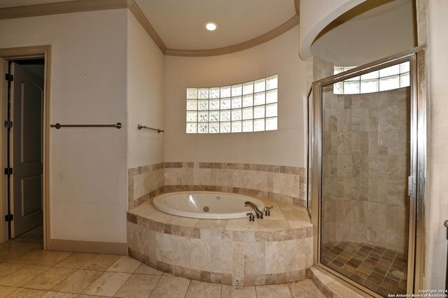 30 STONE HILL CT, San Antonio, TX 78258