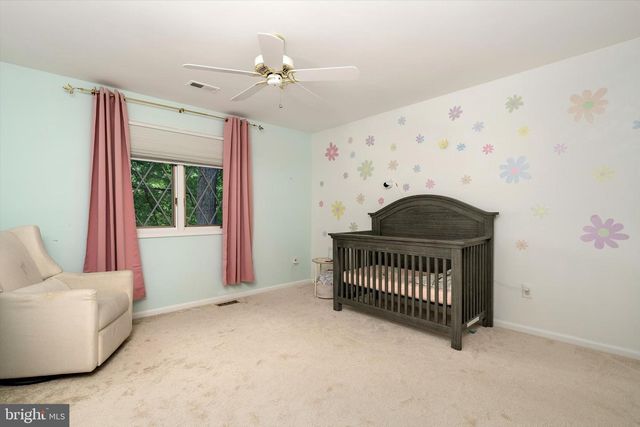 1 HIDDEN ACRES DR, Voorhees, NJ 08043