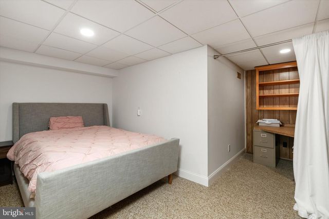 1 HIDDEN ACRES DR, Voorhees, NJ 08043