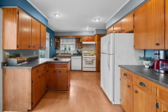 4452 17th Avenue, Rock Island, IL 61201