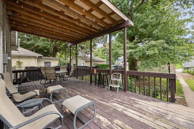 4452 17th Avenue, Rock Island, IL 61201