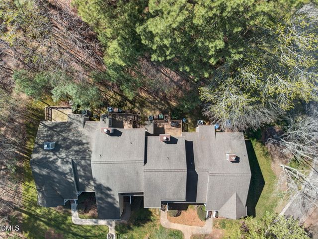 102 Lake Hollow Circle, Cary, NC 27513