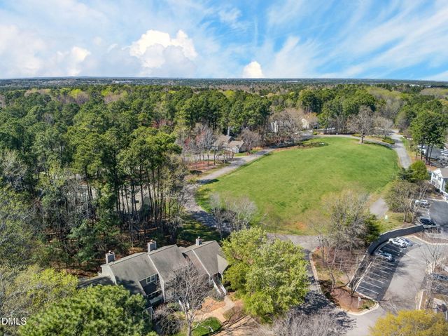 102 Lake Hollow Circle, Cary, NC 27513