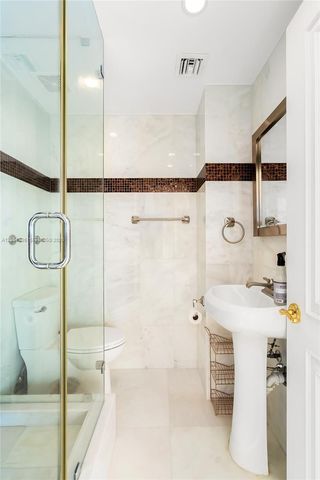 19111 Collins Ave 3406, Sunny Isles Beach, FL 33160
