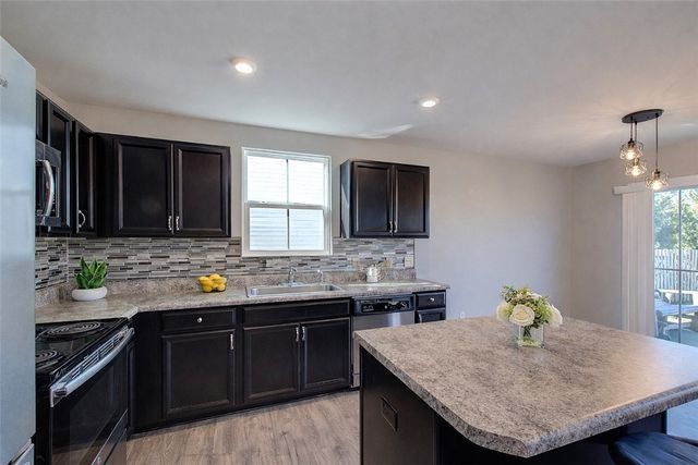 618 Maplestead Farms Court, Greenville, SC 29617