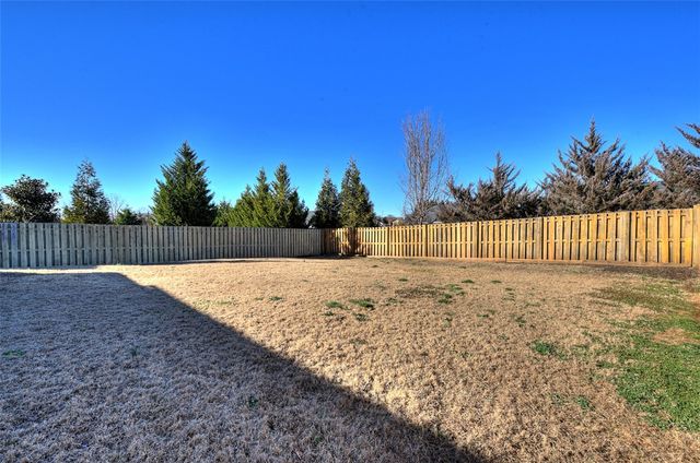 618 Maplestead Farms Court, Greenville, SC 29617