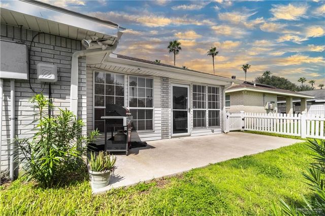 2203 Blue Jay Street, Palmview, TX 78572