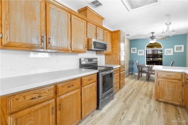 2203 Blue Jay Street, Palmview, TX 78572