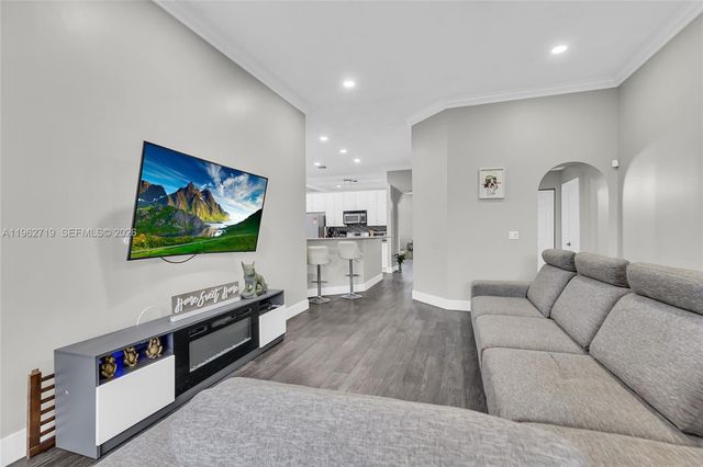 14325 NW 14th Court, Pembroke Pines, FL 33028