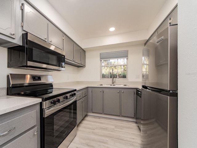 310 N BAYSHORE BOULEVARD 103, Clearwater, FL 33759