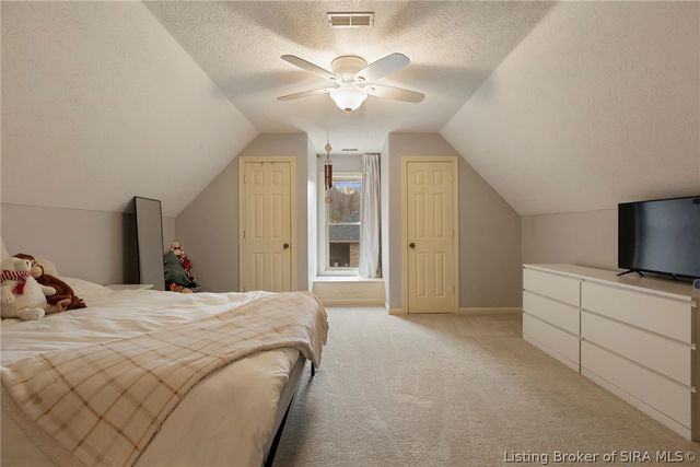 2707 Clearstream Court, New Albany, IN 47150