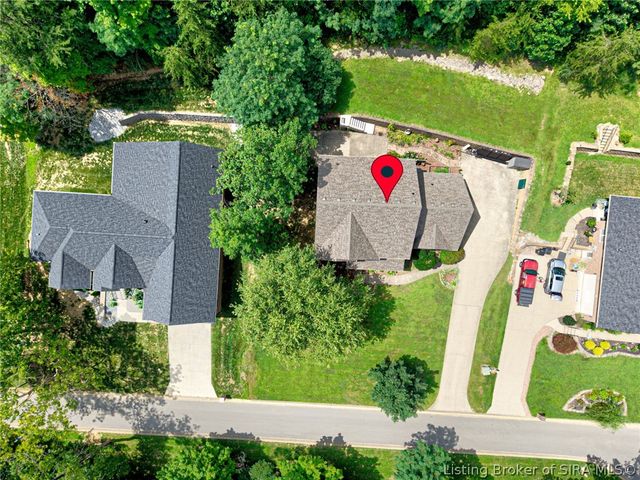 2707 Clearstream Court, New Albany, IN 47150