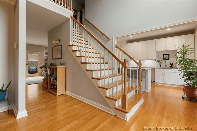2707 Clearstream Court, New Albany, IN 47150