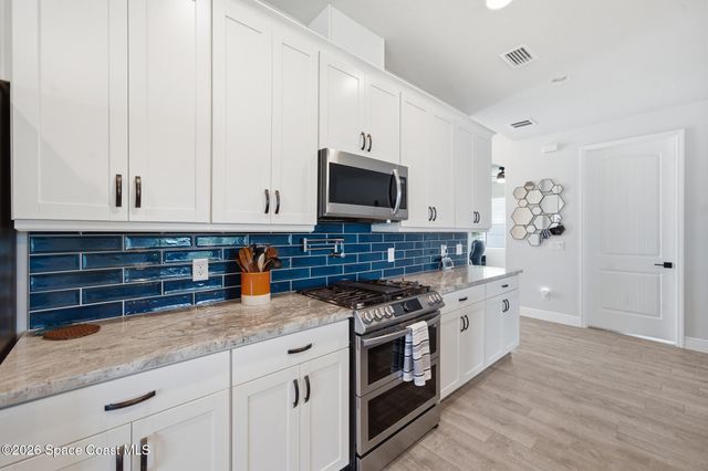 8048 Dobre Way, Melbourne, FL 32940