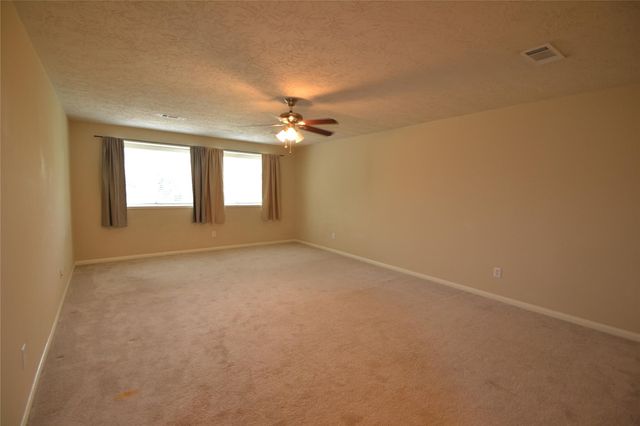 1514 Coyote Hills Lane, Richmond, TX 77469