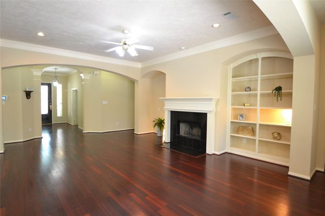 1514 Coyote Hills Lane, Richmond, TX 77469