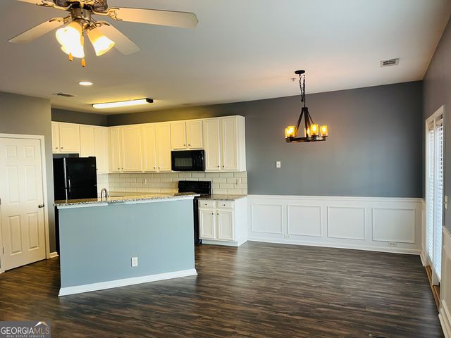 144 Granite Way, Newnan, GA 30265