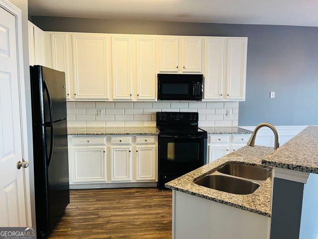 144 Granite Way, Newnan, GA 30265