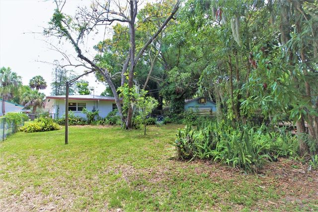 1935 EDGEWATER DRIVE 1935, Sarasota, FL 34234