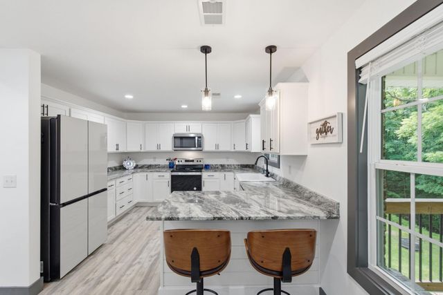 256 Waco Heights, Waco, KY 40385
