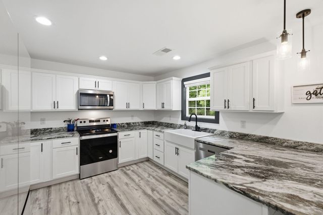 256 Waco Heights, Waco, KY 40385