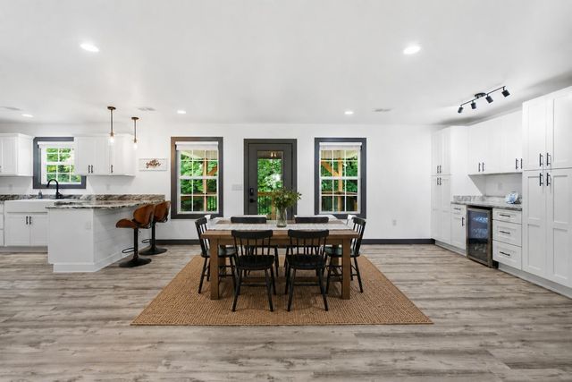 256 Waco Heights, Waco, KY 40385