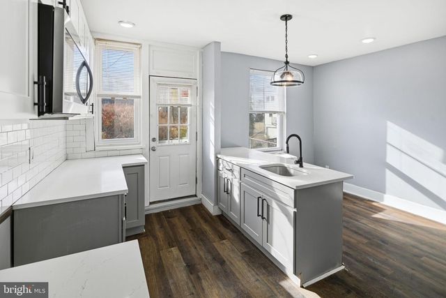 6520 ROSS ST, Philadelphia, PA 19119