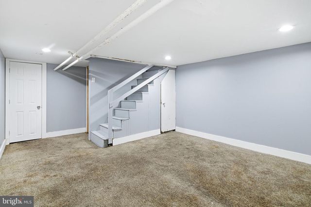 6520 ROSS ST, Philadelphia, PA 19119