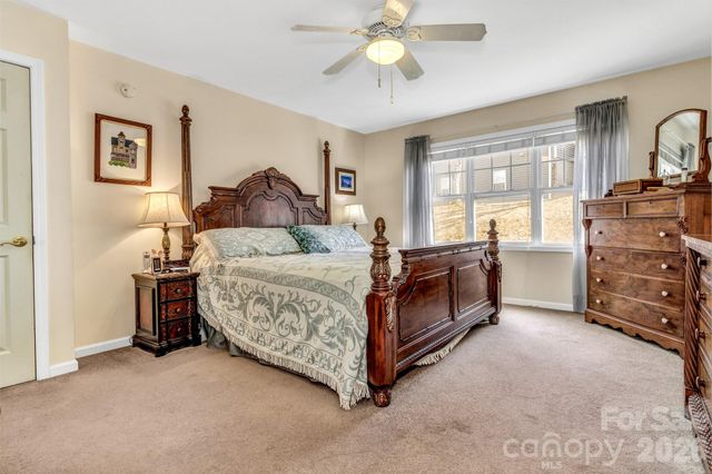 333 Charlestown Drive, Hendersonville, NC 28792