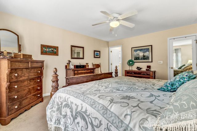 333 Charlestown Drive, Hendersonville, NC 28792