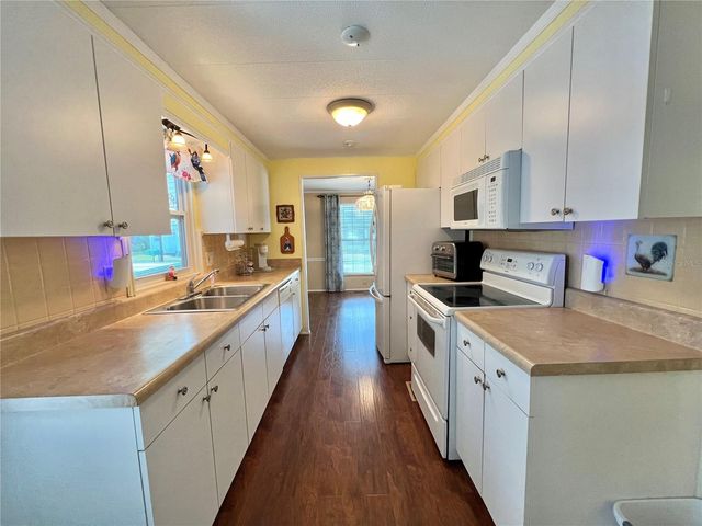 139 ASPEN CIRCLE, Leesburg, FL 34748